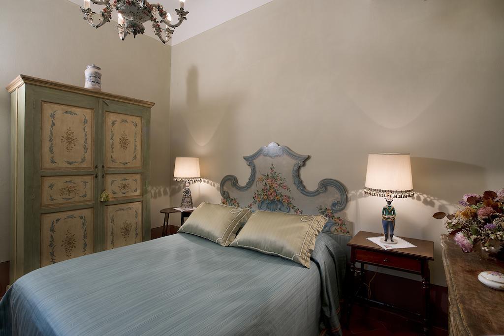 Poggio Bello Firenze Szoba fotó